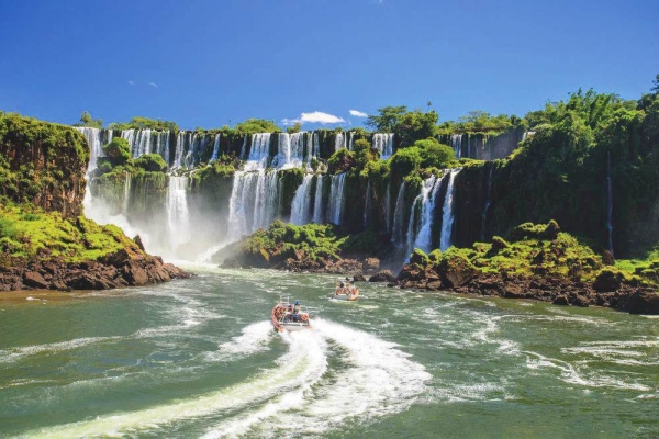 Cataratas Argentinas y lancha Gran Aventura. ! 20% OFF !